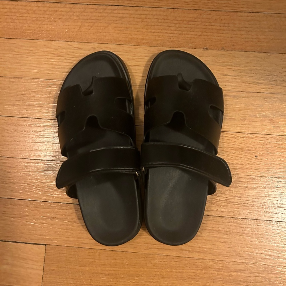 Brand new.. slip on sandals with Velcro strap..never worn
